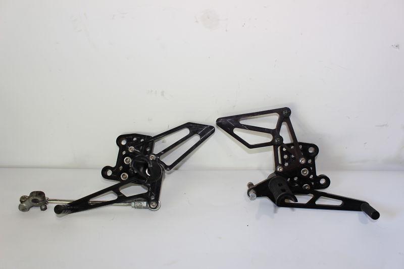 Suzuki gsxr  600 750 srad gsxr600 gsx-r rearset custom peg mount 97 98 99 00 sn
