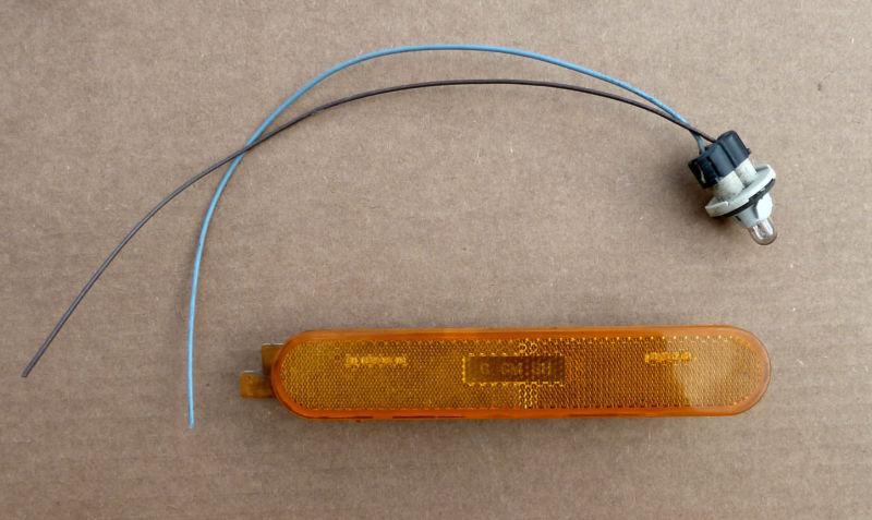 96 97 98 oldsmobile 88 eighty eight front side marker light lh