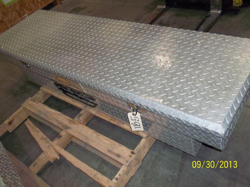 Find Northern truck bed tool box in Highland, California, US, for US 80.00