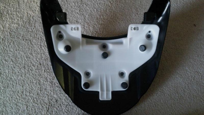 Suzuki m109 seat cowl