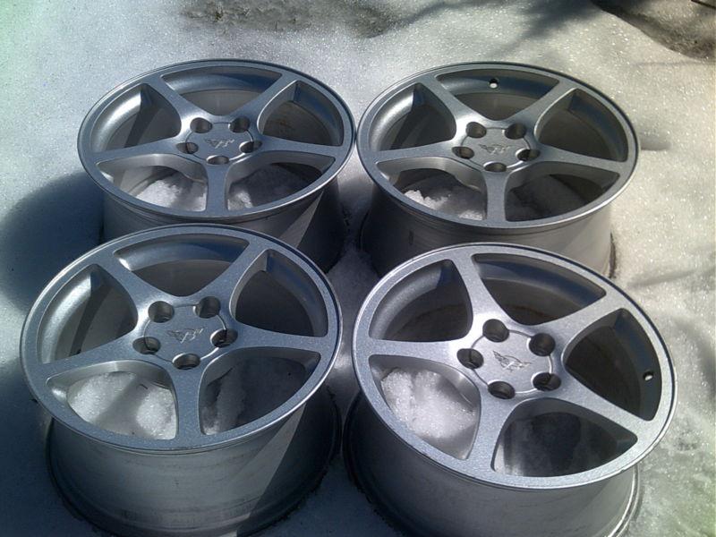 Chevey corvette c5  factory oem 17" + 18" wheels silver metallic alloy mag rims