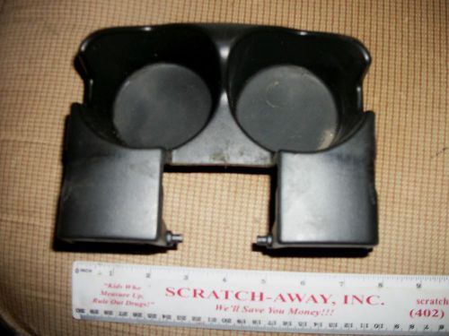 1999 chrysler concorde double cup holder in console flip out