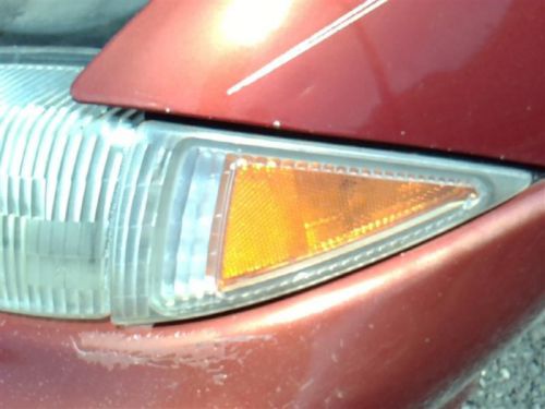 95 96 97 98 99 cavalier l. corner/park light side marker fender mounted 9244105