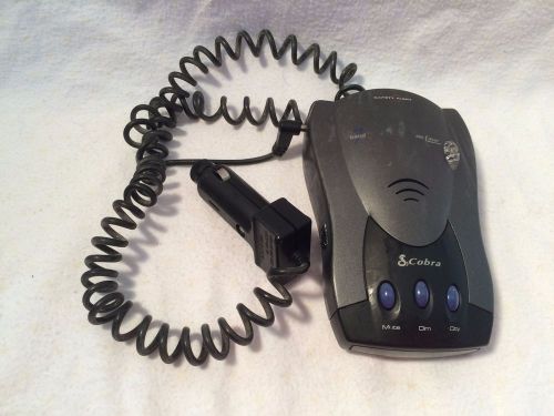 Cobra- esd-9100-radar-detector-9-band-360-detection-angle with manual