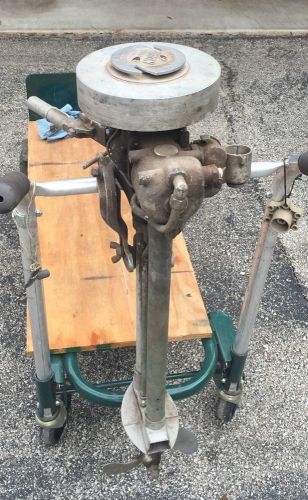 Antique 1937 johnson outboard motor model 110 good compression