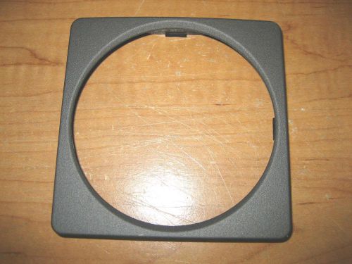 Simrad b&amp;g bg013024 black bezel h1000 analog 4" diameter