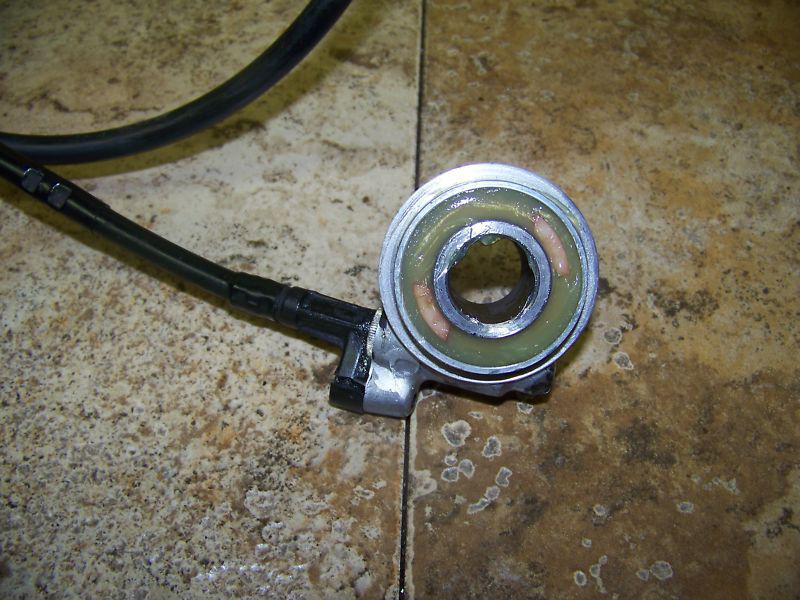 Find 8800 GL1500 GOLDWING SPEEDO SPEEDOMETER CABLE DRIVE GEAR GL 1500 GOLD WING in San Leandro