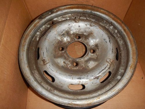 1969 datsun roadster 2000/1600 fairlady spare tire