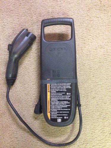 2013 chevrolet volt charger