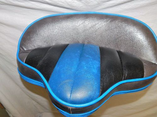 Ranger boats black, blue, &amp; gray butt seat with 27 1/2" cmt twist lock pedestal