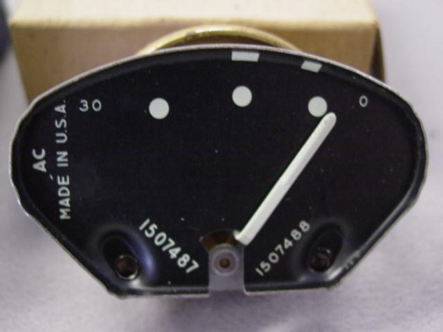51 52 1951 1952 chev chevy chevrolet oil pressure gauge in original box  nos! 