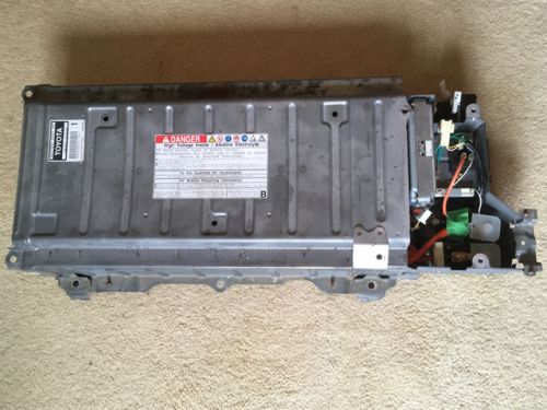 &#039;04 prius high voltage battery assy w/computer, plug/fuse, housing, #g9280-47010