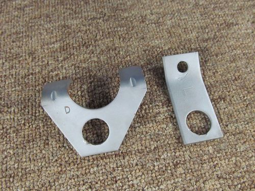 Camaro chevelle 396 427 454 big block chevy engine lift hooks bracket 3994055  b