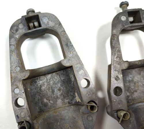 687-44552-02-94 HOUSING LOWER MOUNT RUBBER YAMAHA Outboard 75-90 HP 1996-2010, US $35.00, image 7