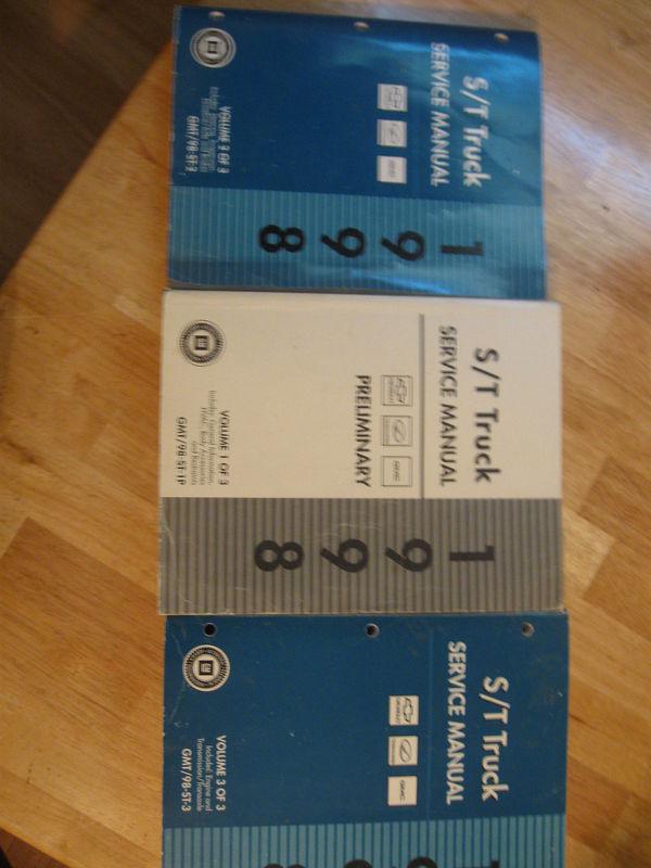 1998 chevrolet/gmc/ s/t, s-10 and blazers truck service shop repair manual books