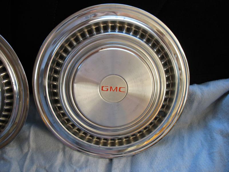 1975-88 GMC SIERRA SUBURBAN 3/4 TON 16