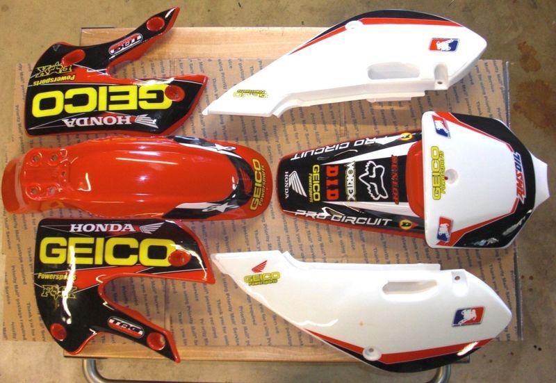 Klx 110 kx 65 rm 65 drz 110  2-09 graphics and plastics redfree pro taper grips