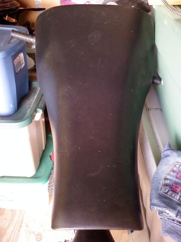 2004 arctic cat 650 v-twin seat