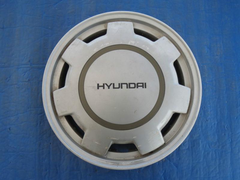 1 used 1988 hyundai excel 13" hubcap 5296021105 oem wheel cover 55508 si1