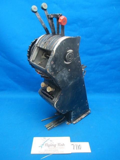 Cessna 310 b 1956 control quadrant assembly (7110)