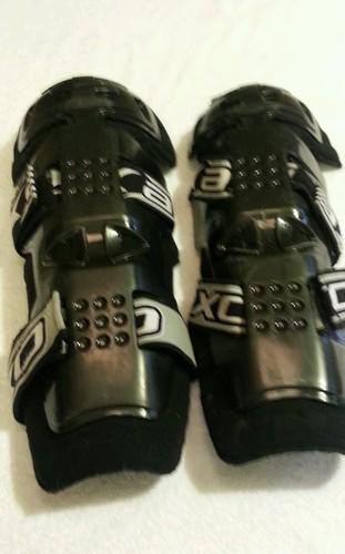 Axo racing knee shin guards