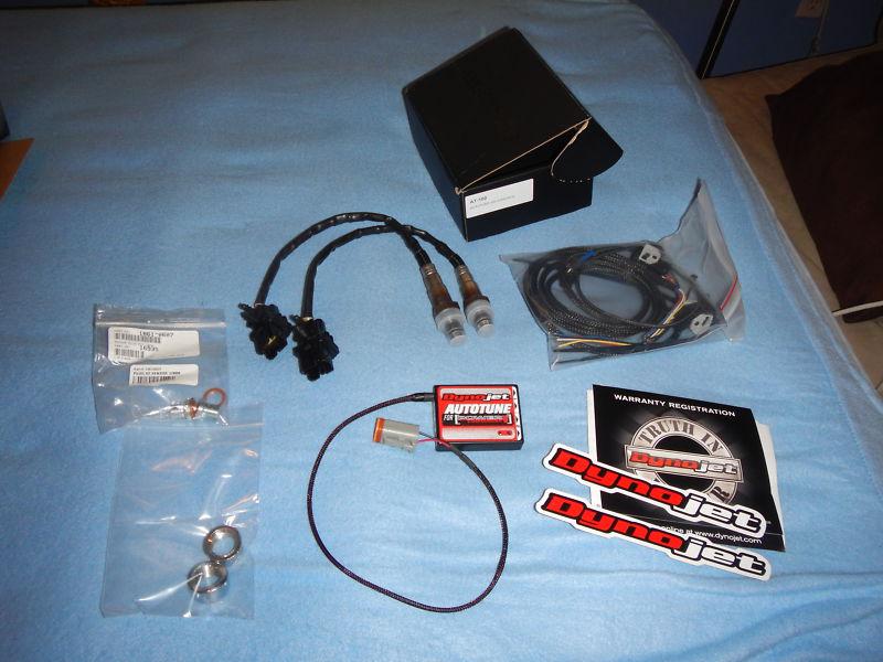 Power commander pc 5 pc5 v autotune auto tune harley 2010 2011 2012 13  at-100 b