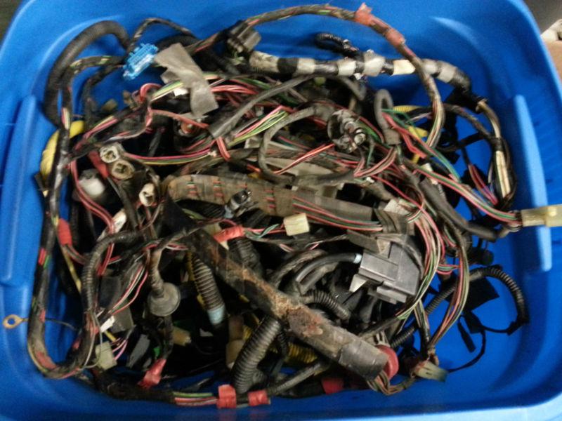 1998 chevy metro complete vehicle wiring harness  3cyl 5 speed hatchback  geo
