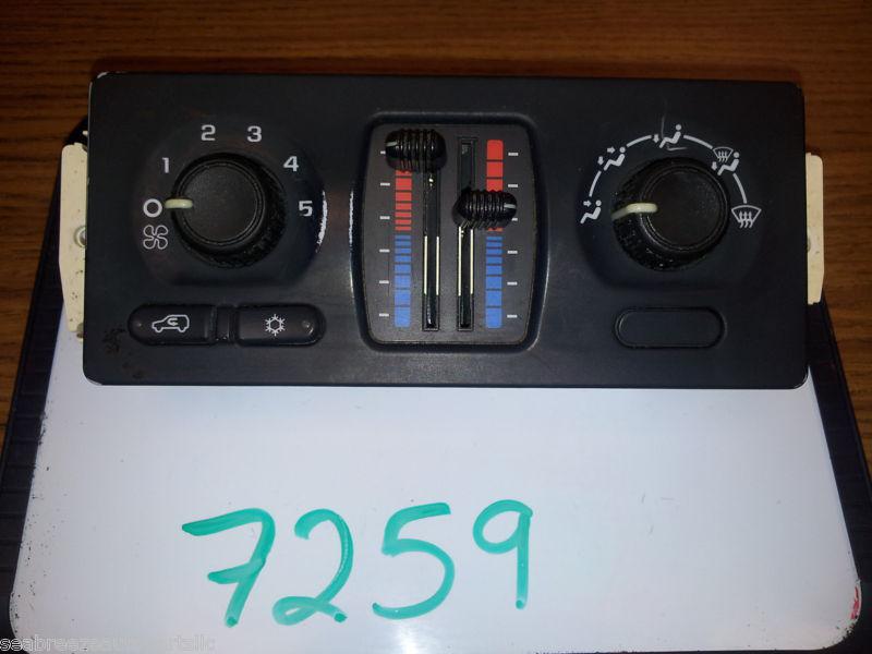 Find 2004 04 CHEVROLET SILVERADO 2500 15136888 CLIMATE TEMPERATURE