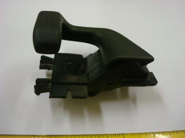 Genuine Ford E9TZ-1021818A (RH) *NOS*, US $29.99, image 2