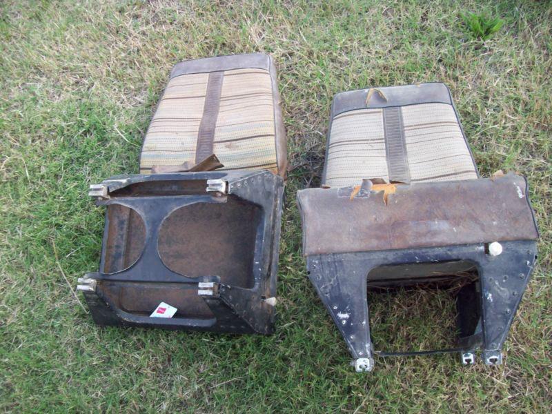 Pair of aircraft  seats