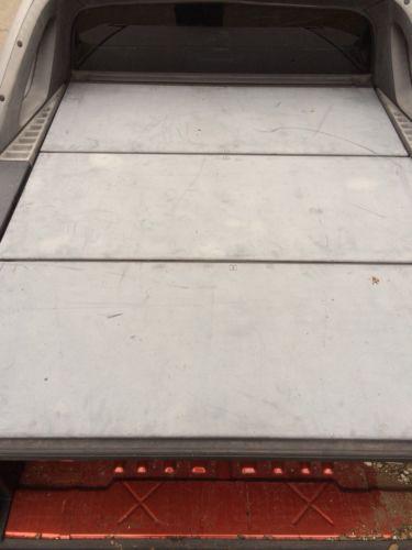 Chevrolet avalanche tonneau