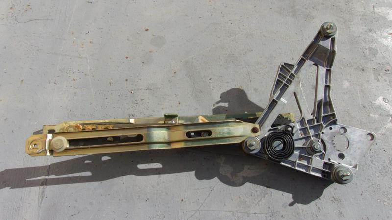 MERCEDES-BENZ W123 W126 SEC BROSE Right FRONT WINDOW REGULATOR 280CE 300CD Coupe, US $124.00, image 2