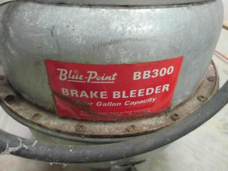 Blue Point BB300 Brake Bleeder - Four Gallon Capacity, US $90.00, image 2