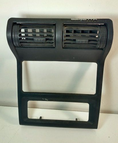 #3284 91 92 93 94 95 96 beretta dash radio climate control bezel ptnr 10105670