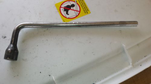 Mercedes lug wrench 120 581 02 40