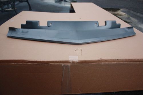 1978 &amp; 1979 c3 corvette pace car lower spoiler air dam deflector center 14009716