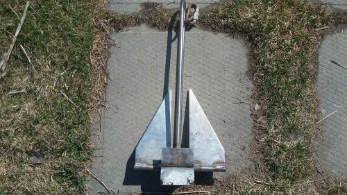Anchor a boat steeles 8 lbs