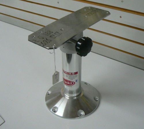 Todd adjustable pedestal