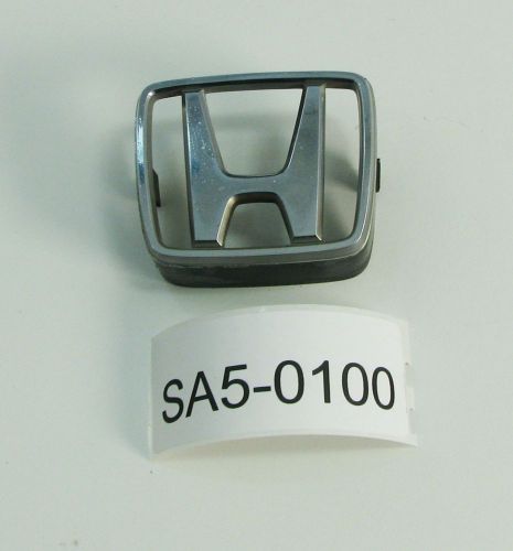 82 83 honda accord front grille grill emblem