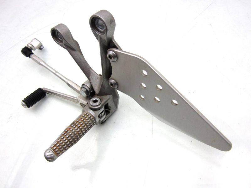 Sell 05 06 ZX6R 636 ZX6R Left Rearset Rear Set Peg w/ Shifter in