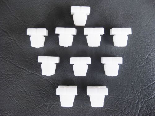 M/s l200 me mg mf mh mj triton cyclone 86-96 grill lock clip 10 pcs. (si)