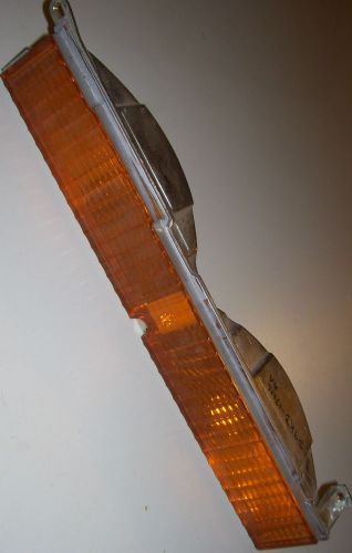 1978 mercury tracer left parking light assembly - 78ct  - d9kb-13216-aa -  mel27