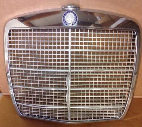 Mercedes w108 280se w109 300se sedan 4 door front hood grille