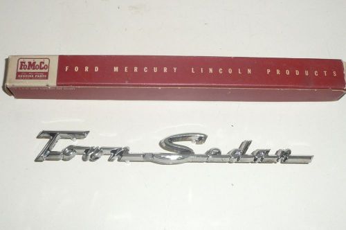 55-56 ford fairlane town sedan script nos 1955 1956 quarter panel body side ¼