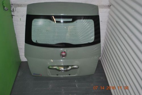 Fiat 500 tailegate