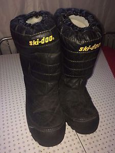 Vintage Rare Leather SKI-DOO Winter Boots Mens size 9.5 / 10 Very Cool Retro, image 2
