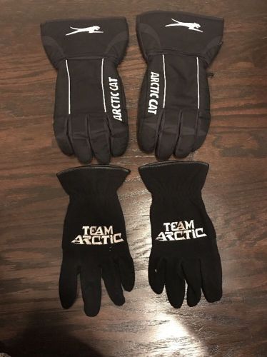 Brand new arctic cat snowmobile gloves size large with removable set