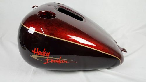 Two-tone red flstf/i select paint set 95710-04bpd