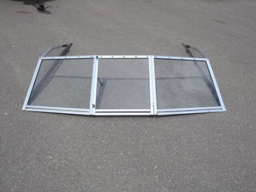 Nice 72" bayliner capri-cuddy-1850-etc 5-piece boat windshield assembly