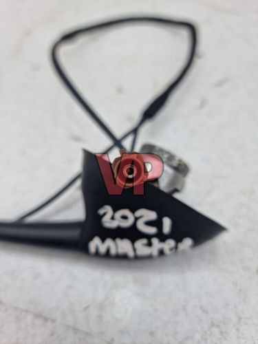 2021 master movano - aerial antenna and base - 2019